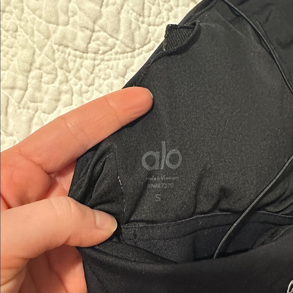 ALO Yoga Black Camisole Top - Picture 3 of 4